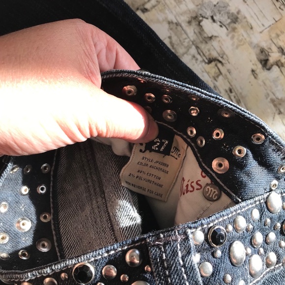 Miss Me Embellished Jeans - Picture 8 of 8